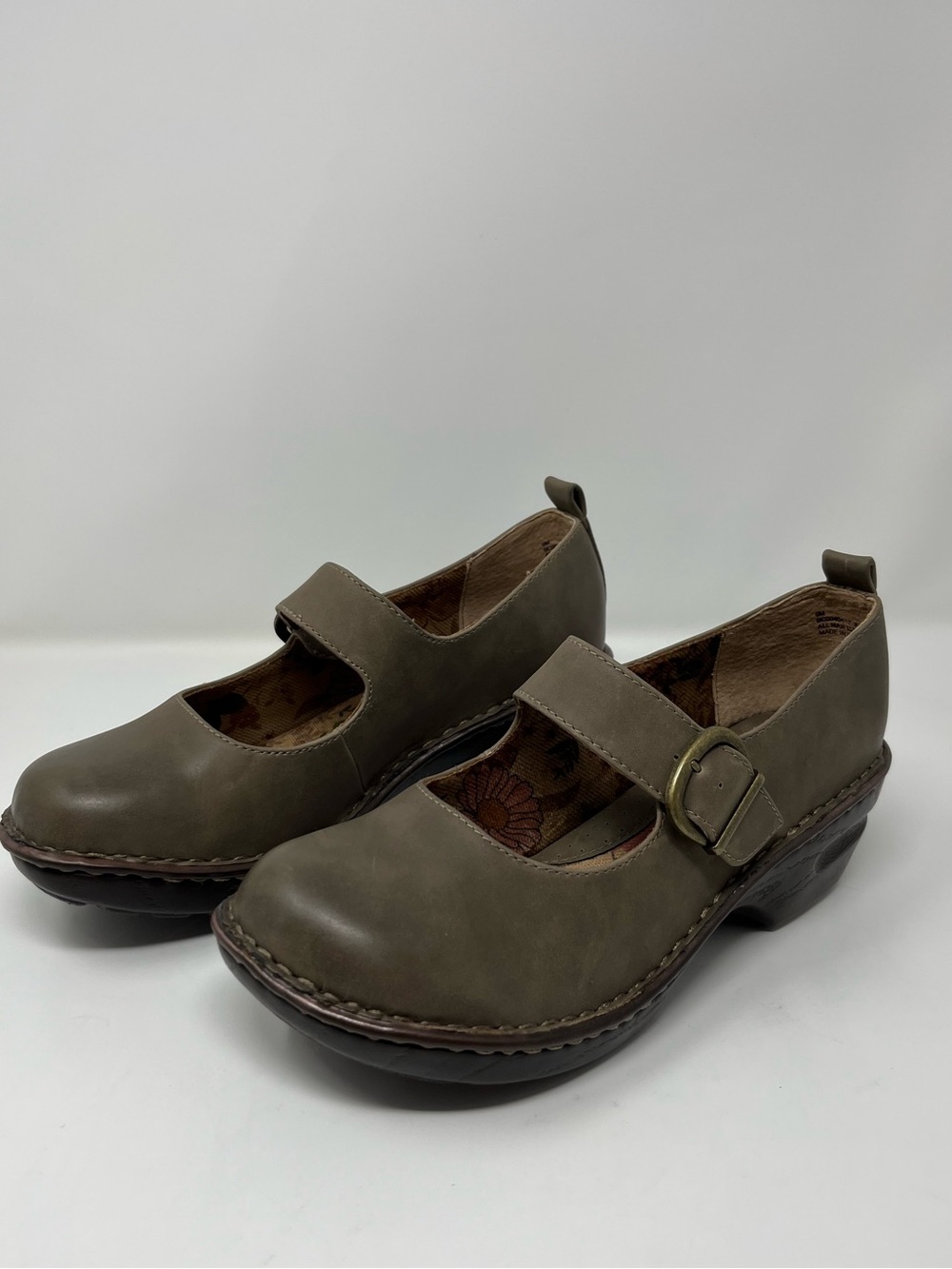 b.o.c. Born Concept Women’s Mary Jane Shoes Size 9M Brown Comfort Buckle Casual